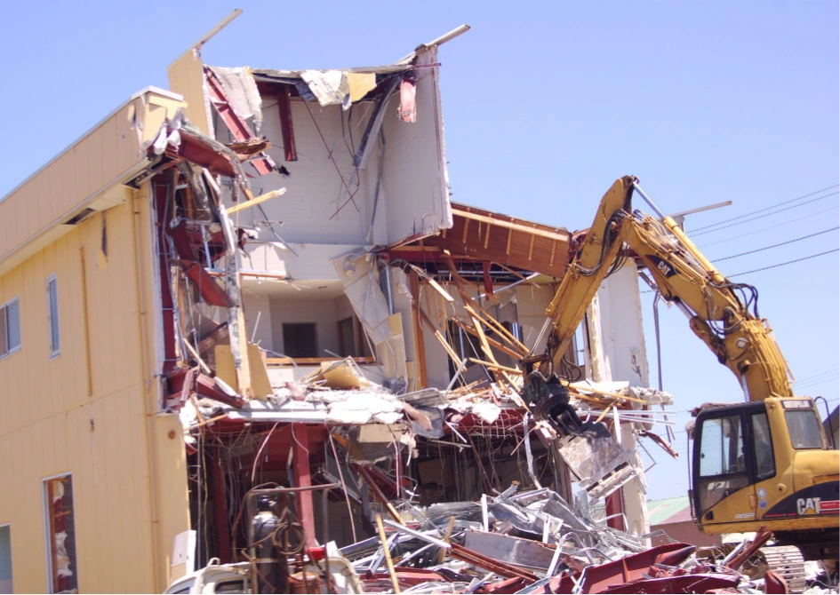 Commercial demolition site in Dallas Texas showcasing work by Best Dallas Demolition